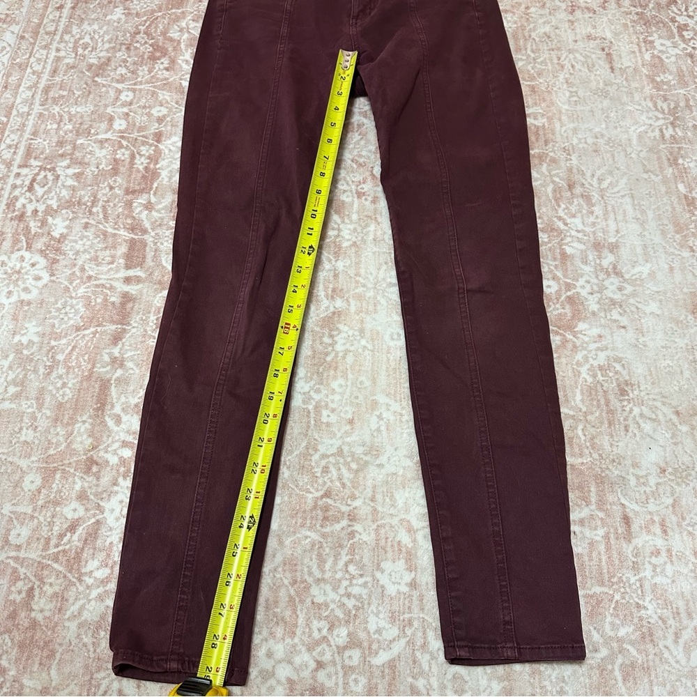 American Eagle Burgundy High Waisted Fitted Jeans - Picture 9 of 11